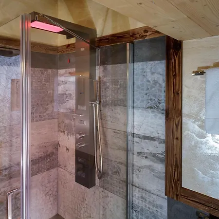 Hotell Francois Boutique - Matterhorn Retreat & In Cervinia *