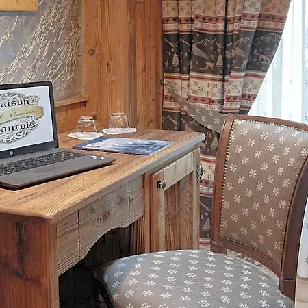 Francois Boutique - Matterhorn Retreat & In Cervinia 브루일서비니아